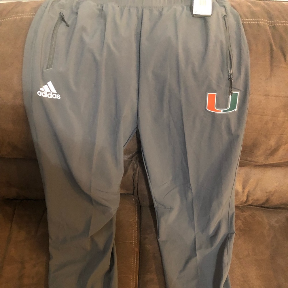 Miami Hurricanes Women’s Warm Up Pants (Medium)